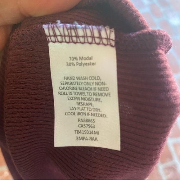 Treasure & Bond size Large long sleeved shirt - Picture 5 of 10